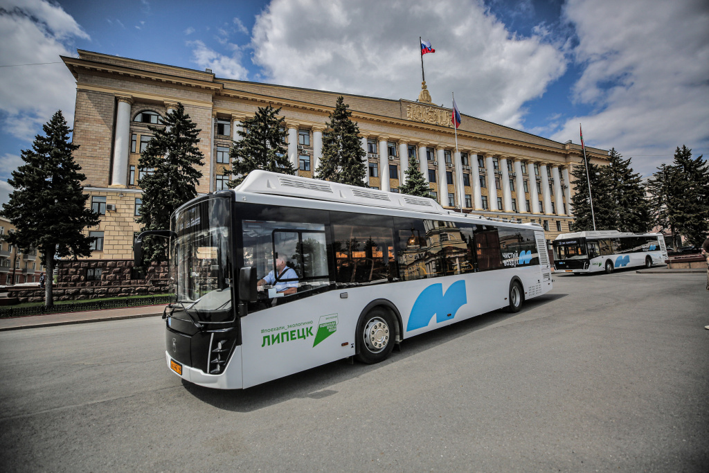 Новые автобусы закуплены в рамках федерального проекта «Чистый воздух» национального проекта «Экология».